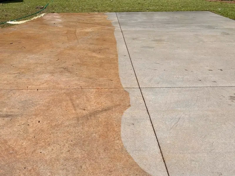 Sidewalk cleaning Columbia SC - concrete cleaning and pressure washing services
